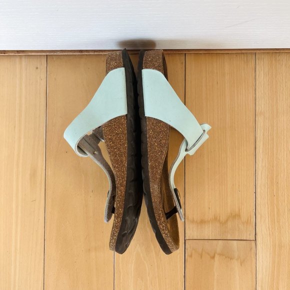 Birkenstock Betula Mint Green Gizeh Birko-Flor Thong Sandals, Size 7 - Picture 2 of 5